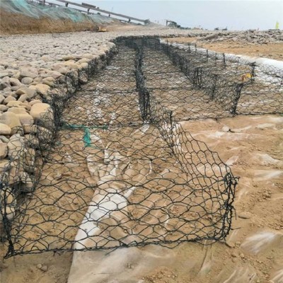 黑龍江石籠網與PE膜 水土工程的堅固衛士